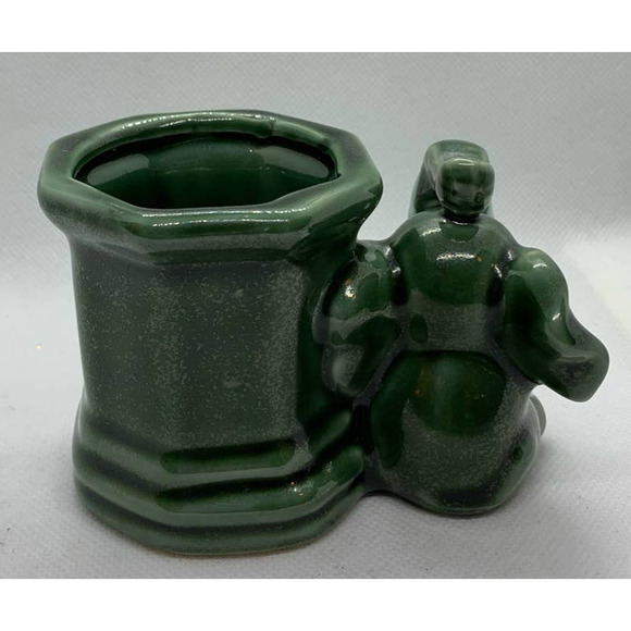 VTG Elephant Plant Holder - Picture 4 of 6